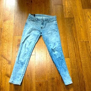 Abercrombie & Fitch Light Wash Jeans - 33x32 Rustin Athletic Slim